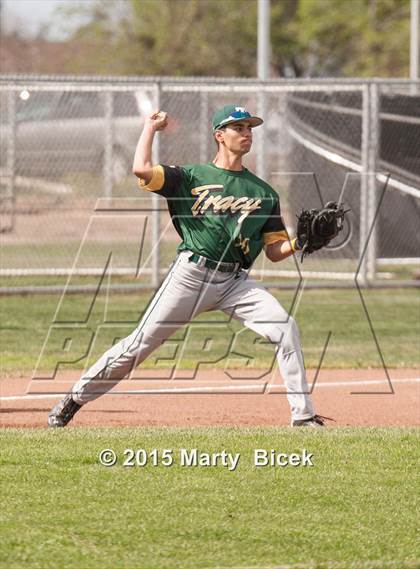 Thumbnail 1 in Tracy @ Enochs photogallery.
