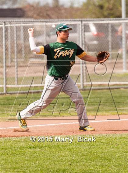 Thumbnail 1 in Tracy @ Enochs photogallery.