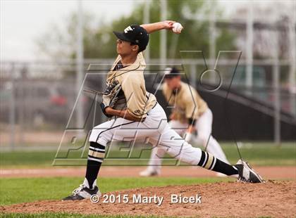 Thumbnail 1 in Tracy @ Enochs photogallery.