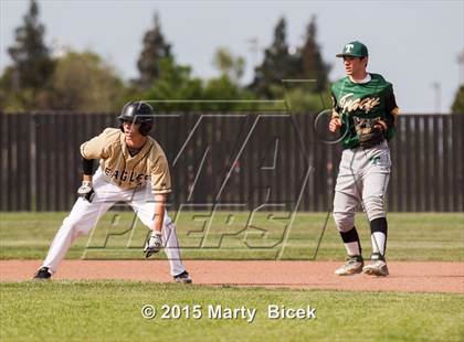 Thumbnail 1 in Tracy @ Enochs photogallery.