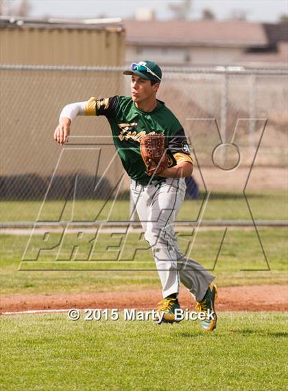 Thumbnail 2 in Tracy @ Enochs photogallery.