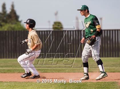Thumbnail 3 in Tracy @ Enochs photogallery.