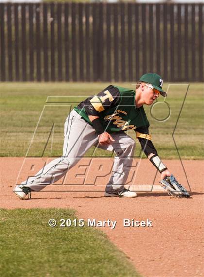 Thumbnail 1 in Tracy @ Enochs photogallery.