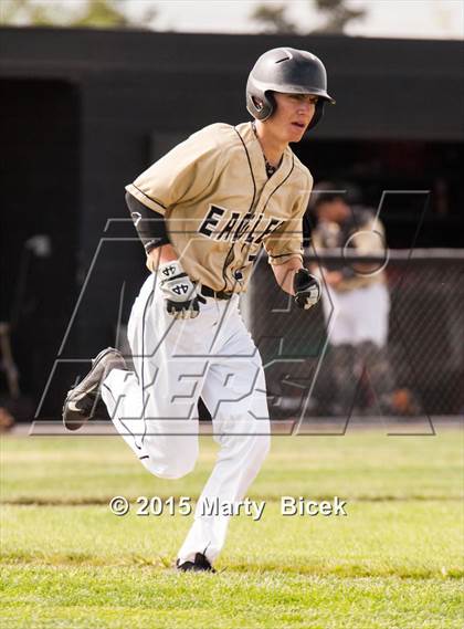 Thumbnail 2 in Tracy @ Enochs photogallery.