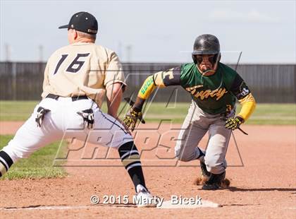 Thumbnail 3 in Tracy @ Enochs photogallery.
