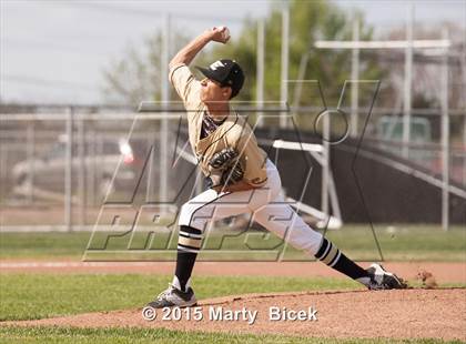 Thumbnail 3 in Tracy @ Enochs photogallery.