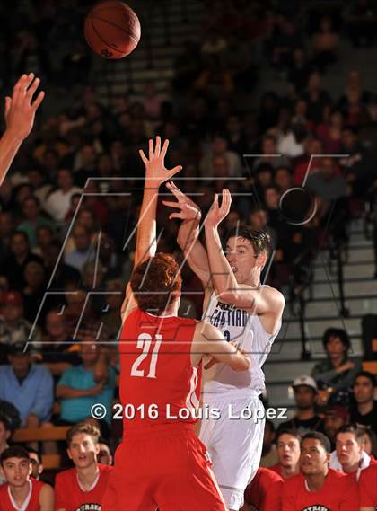 Thumbnail 2 in Foothills Christian @ Mater Dei (Nike Extravaganza) photogallery.