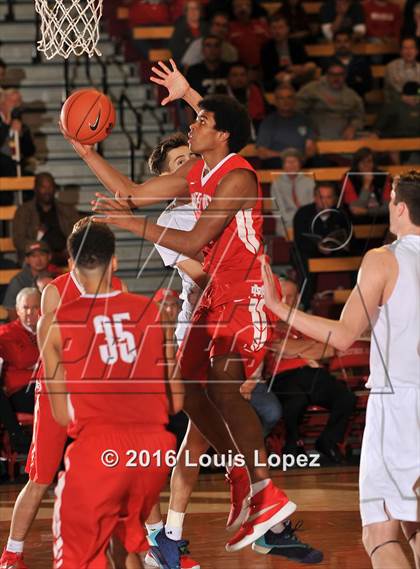 Thumbnail 1 in Foothills Christian @ Mater Dei (Nike Extravaganza) photogallery.
