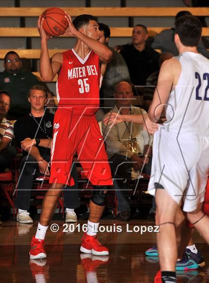Thumbnail 2 in Foothills Christian @ Mater Dei (Nike Extravaganza) photogallery.
