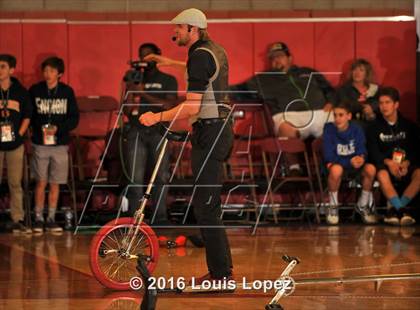 Thumbnail 3 in Foothills Christian @ Mater Dei (Nike Extravaganza) photogallery.