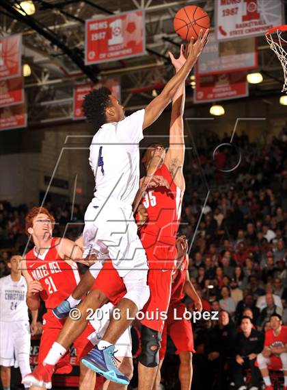 Thumbnail 1 in Foothills Christian @ Mater Dei (Nike Extravaganza) photogallery.
