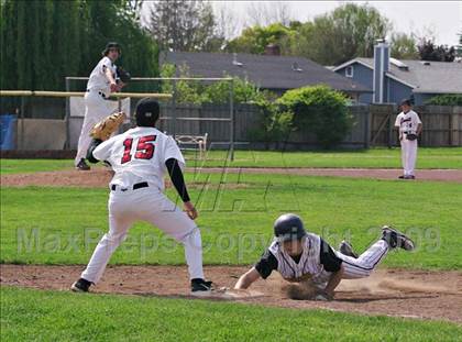 Thumbnail 2 in Bishop O'Dowd vs. Redwood ( Adam Wescott Tournament0 photogallery.