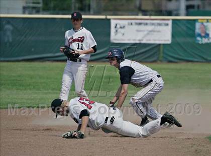 Thumbnail 3 in Bishop O'Dowd vs. Redwood ( Adam Wescott Tournament0 photogallery.