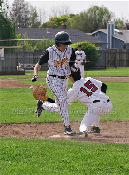 Thumbnail 2 in Bishop O'Dowd vs. Redwood ( Adam Wescott Tournament0 photogallery.