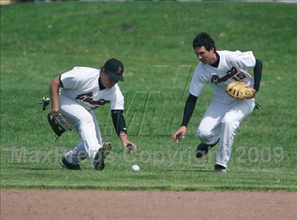 Thumbnail 3 in Bishop O'Dowd vs. Redwood ( Adam Wescott Tournament0 photogallery.