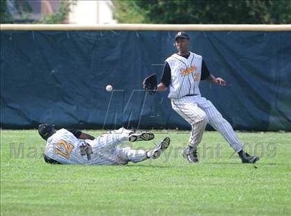 Thumbnail 1 in Bishop O'Dowd vs. Redwood ( Adam Wescott Tournament0 photogallery.