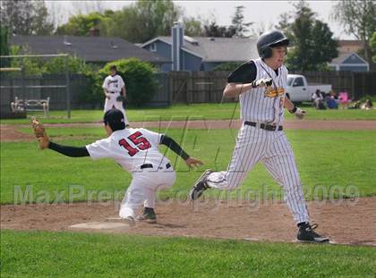 Thumbnail 1 in Bishop O'Dowd vs. Redwood ( Adam Wescott Tournament0 photogallery.