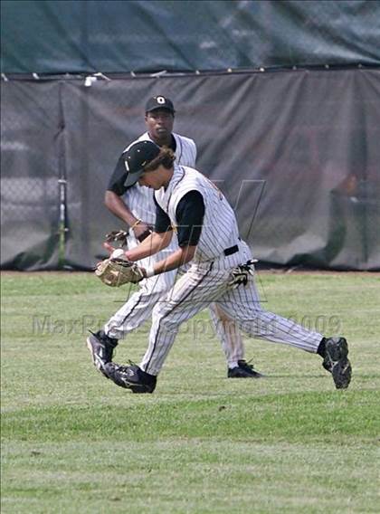 Thumbnail 1 in Bishop O'Dowd vs. Redwood ( Adam Wescott Tournament0 photogallery.