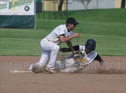 Thumbnail 1 in Bishop O'Dowd vs. Redwood ( Adam Wescott Tournament0 photogallery.