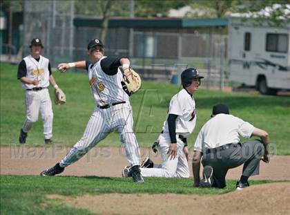 Thumbnail 3 in Bishop O'Dowd vs. Redwood ( Adam Wescott Tournament0 photogallery.