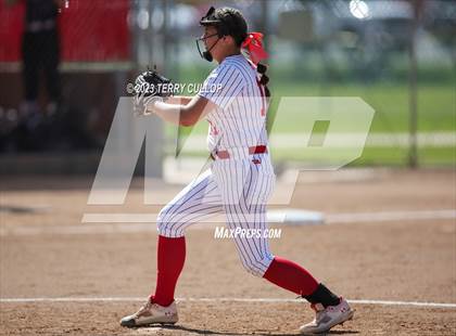 Thumbnail 2 in Carbon vs. Manti (UHSAA 3A Round 3) photogallery.