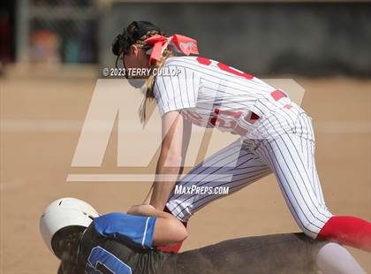 Thumbnail 1 in Carbon vs. Manti (UHSAA 3A Round 3) photogallery.