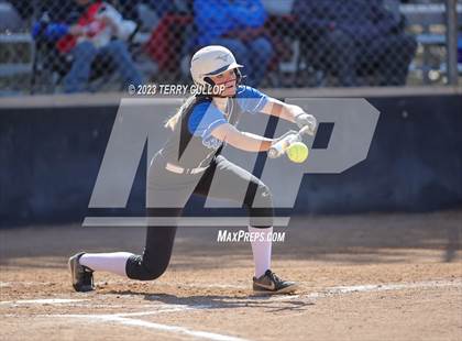 Thumbnail 2 in Carbon vs. Manti (UHSAA 3A Round 3) photogallery.