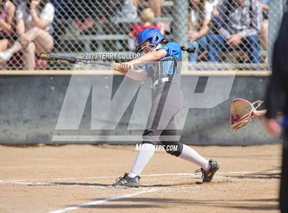 Thumbnail 1 in Carbon vs. Manti (UHSAA 3A Round 3) photogallery.