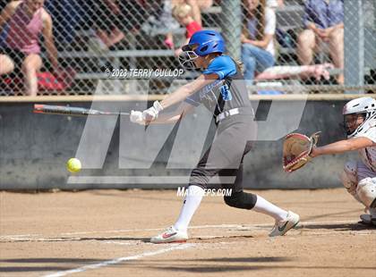 Thumbnail 3 in Carbon vs. Manti (UHSAA 3A Round 3) photogallery.