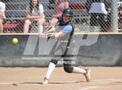 Thumbnail 2 in Carbon vs. Manti (UHSAA 3A Round 3) photogallery.