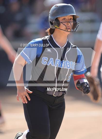 Thumbnail 2 in Carbon vs. Manti (UHSAA 3A Round 3) photogallery.