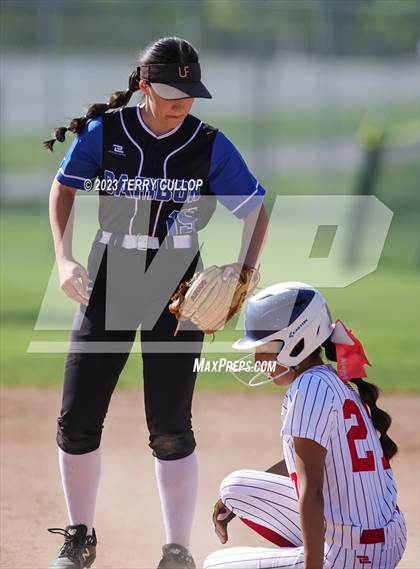 Thumbnail 1 in Carbon vs. Manti (UHSAA 3A Round 3) photogallery.