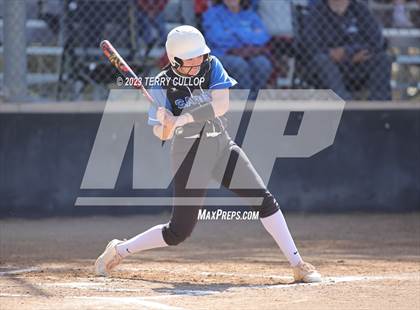 Thumbnail 2 in Carbon vs. Manti (UHSAA 3A Round 3) photogallery.