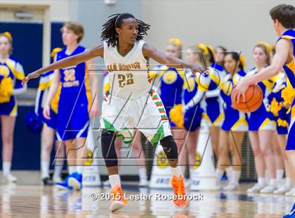 Thumbnail 3 in Alamo Heights vs. Houston (5A Bidistrict) photogallery.