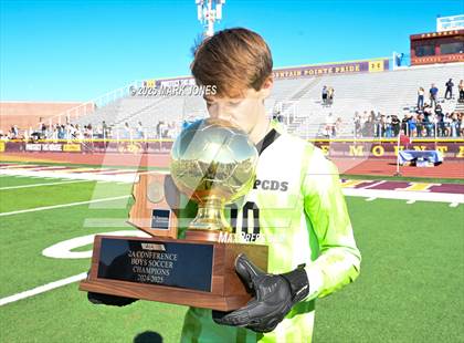 Thumbnail 1 in Phoenix Country Day vs. Trivium Prep (AIA 2A Final - Awards) photogallery.
