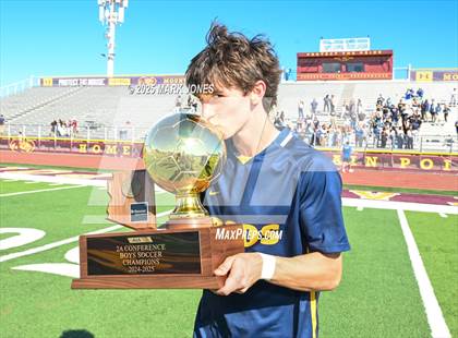 Thumbnail 1 in Phoenix Country Day vs. Trivium Prep (AIA 2A Final - Awards) photogallery.