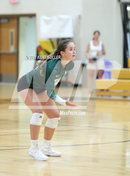 Thumbnail 2 in Quad Meet @ Adams photogallery.