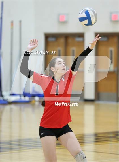 Thumbnail 1 in Quad Meet @ Adams photogallery.