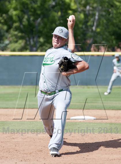 Thumbnail 3 in Thousand Oaks vs. Canyon photogallery.
