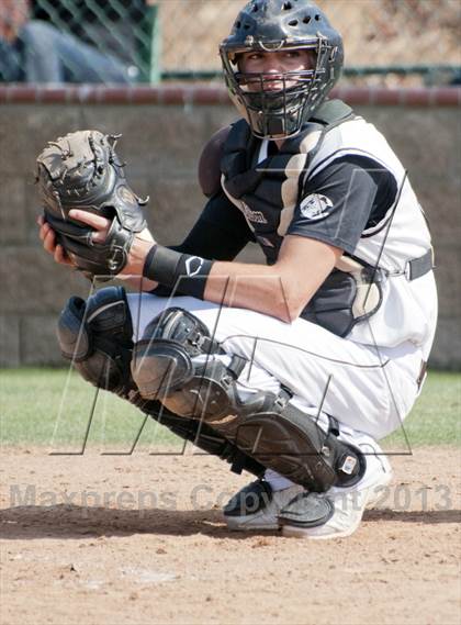 Thumbnail 3 in Thousand Oaks vs. Canyon photogallery.