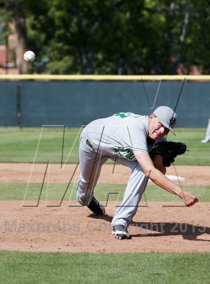 Thumbnail 2 in Thousand Oaks vs. Canyon photogallery.