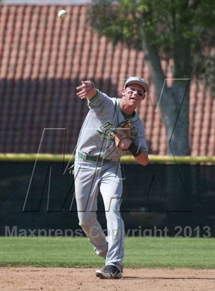 Thumbnail 3 in Thousand Oaks vs. Canyon photogallery.