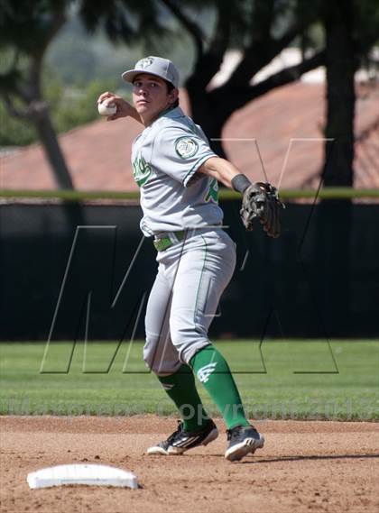 Thumbnail 3 in Thousand Oaks vs. Canyon photogallery.