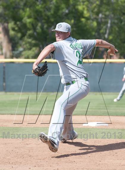 Thumbnail 2 in Thousand Oaks vs. Canyon photogallery.