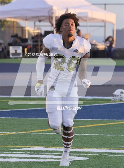 Thumbnail 3 in Polynesian Bowl (Team Mauka vs. Team Makai) photogallery.
