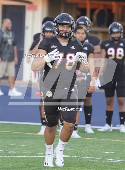 Thumbnail 3 in Polynesian Bowl (Team Mauka vs. Team Makai) photogallery.