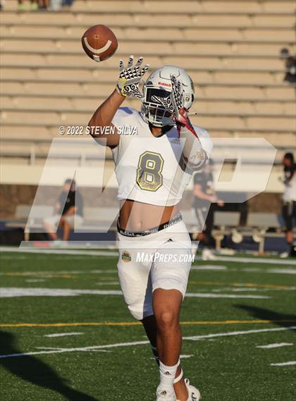 Thumbnail 1 in Polynesian Bowl (Team Mauka vs. Team Makai) photogallery.