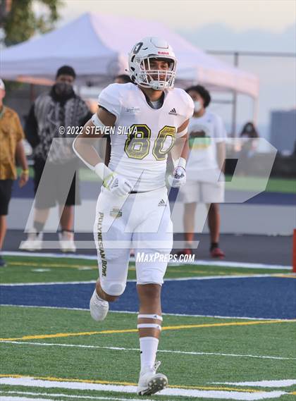 Thumbnail 3 in Polynesian Bowl (Team Mauka vs. Team Makai) photogallery.