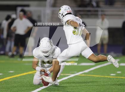 Thumbnail 3 in Polynesian Bowl (Team Mauka vs. Team Makai) photogallery.