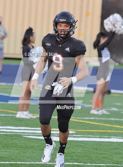 Thumbnail 3 in Polynesian Bowl (Team Mauka vs. Team Makai) photogallery.